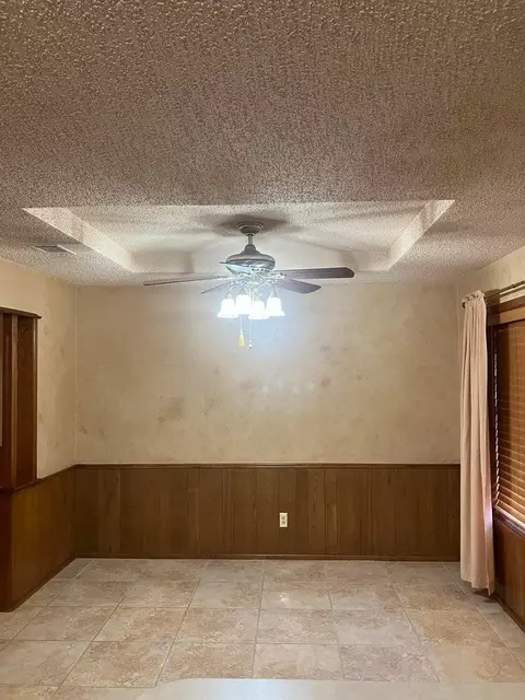 2506 Itasca St, Plainview, TX 79072 photo 13
