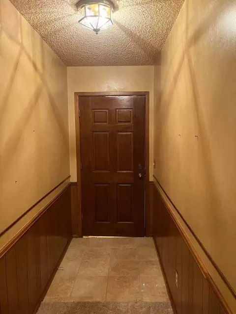 2506 Itasca St, Plainview, TX 79072 photo 3