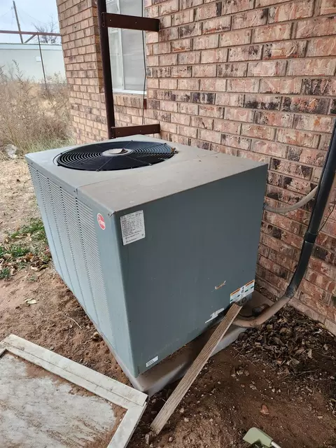 1114 E 76th St, Lubbock, TX 79404 photo 6