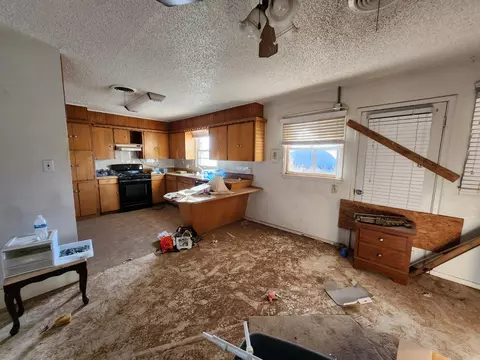 1114 E 76th St, Lubbock, TX 79404 photo 13
