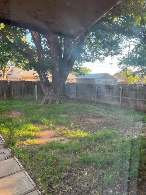 1930 68th, Lubbock, TX 79412 photo 13