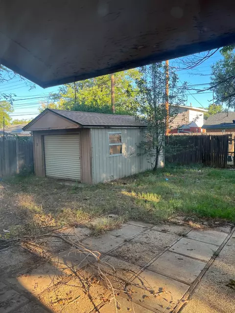 1930 68th, Lubbock, TX 79412 photo 12