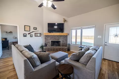 7204 E Fm 1729, Idalou, TX 79329 photo 12