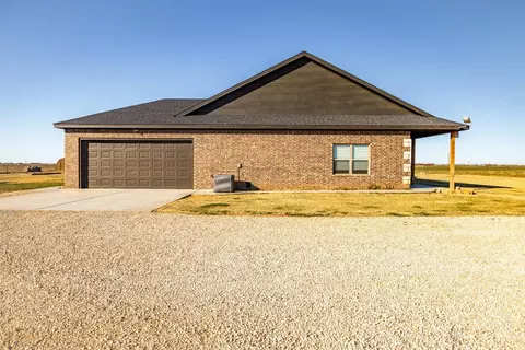 7204 E Fm 1729, Idalou, TX 79329 photo 3