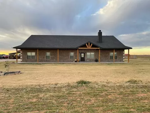 7204 E Fm 1729, Idalou, TX 79329 photo 1
