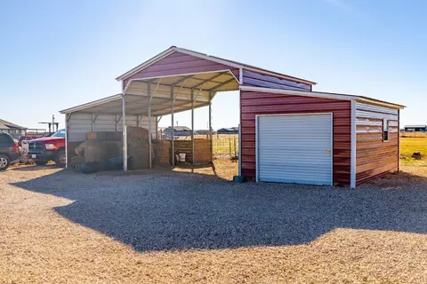7204 E Fm 1729, Idalou, TX 79329 photo 5