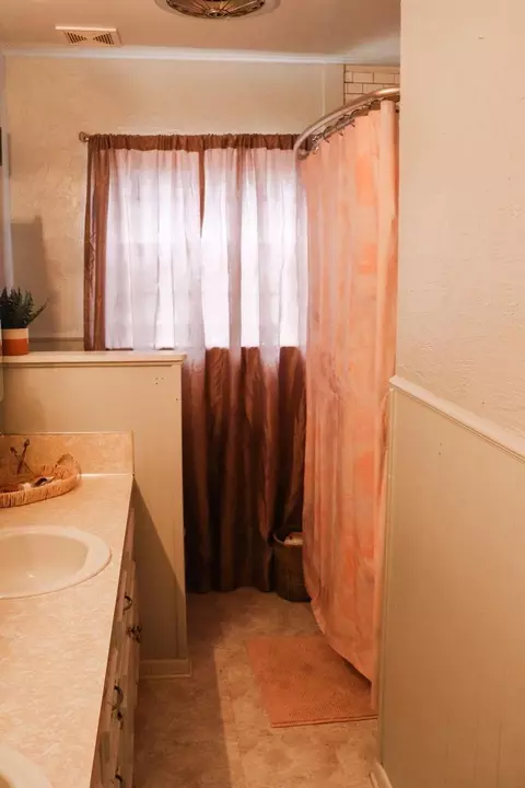 1507 Ennis St, Plainview, TX 79072 photo 14