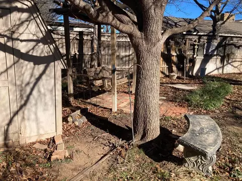 1107 Holliday, Plainview, TX 79072 photo 43