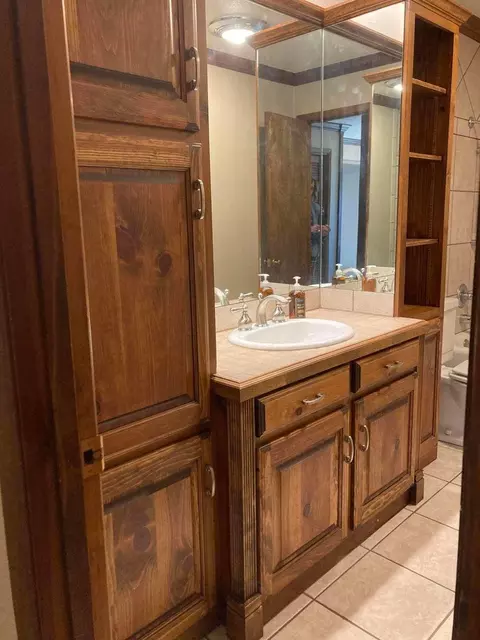 1107 Holliday, Plainview, TX 79072 photo 23