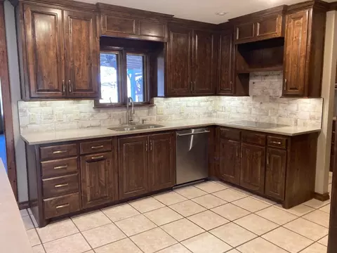 1107 Holliday, Plainview, TX 79072 photo 10