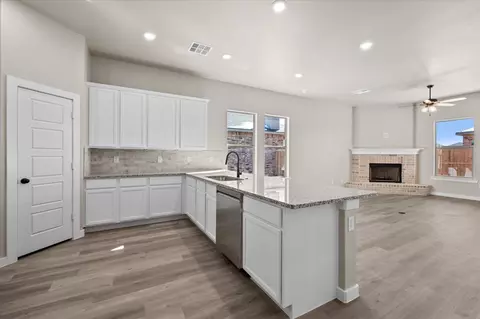 6903 56th St, Lubbock, TX 79407 photo 6