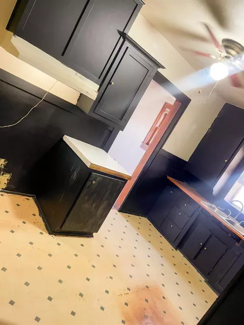 707 W 9th St, Plainview, TX 79072 photo 6