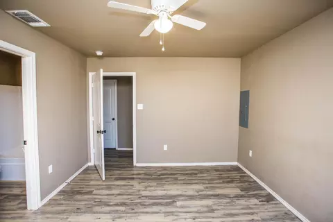 1321 E 14th St, Lubbock, TX 79403 photo 9