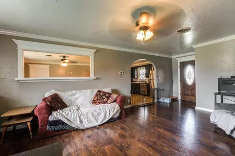 1211 Canyon St, Plainview, TX 79072 photo 7