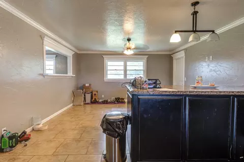 1211 Canyon St, Plainview, TX 79072 photo 11