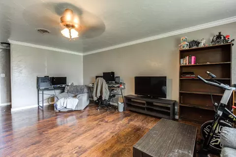 1211 Canyon St, Plainview, TX 79072 photo 8