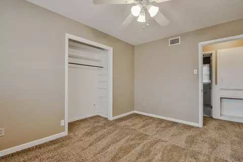 2816 63rd St, Lubbock, TX 79413 photo 9