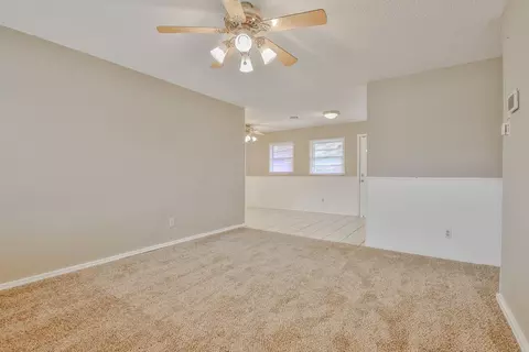 2816 63rd St, Lubbock, TX 79413 photo 2