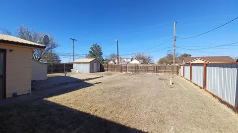 2018 W 21st, Plainview, TX 79072 photo 40