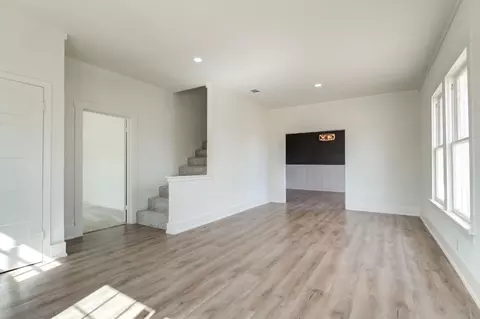 1306 W 7th, Plainview, TX 79072 photo 8