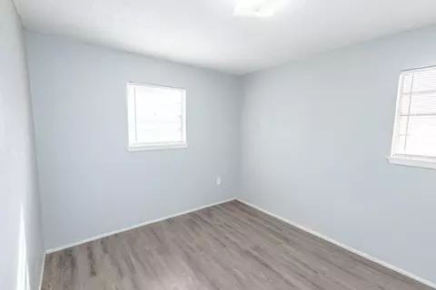 709 Yonkers St, Plainview, TX 79072 photo 23