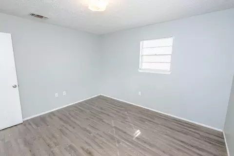 709 Yonkers St, Plainview, TX 79072 photo 21