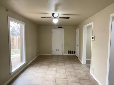 809 Yonkers St, Plainview, TX 79072 photo 13