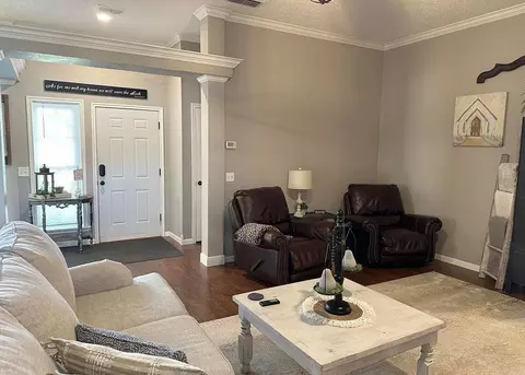 2412 Magan Dr, Plainview, TX 79072 photo 5