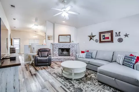 1910 100th St, Lubbock, TX 79423 photo 5