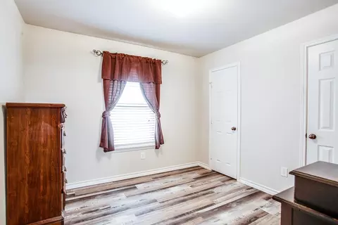 1910 100th St, Lubbock, TX 79423 photo 15