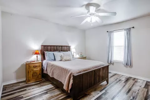 1910 100th St, Lubbock, TX 79423 photo 10