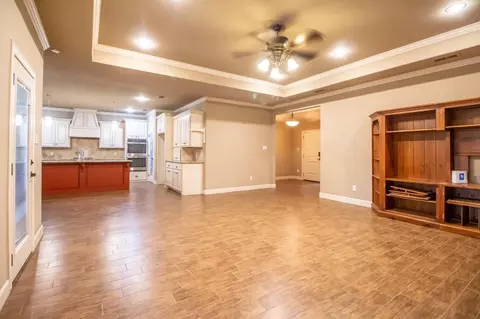 9601 Ithaca Ave, Lubbock, TX 79423 photo 5