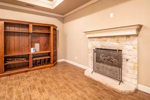 9601 Ithaca Ave, Lubbock, TX 79423 photo 4
