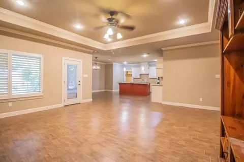 9601 Ithaca Ave, Lubbock, TX 79423 photo 6