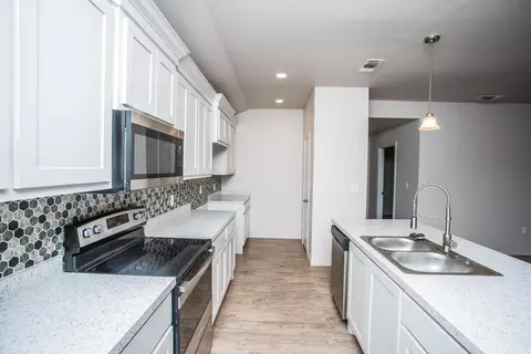 705 Chantilly Ln, Post, TX 79356 photo 8