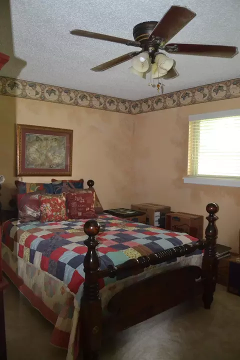 3615 Red Oak Ln, Plainview, TX 79072 photo 30
