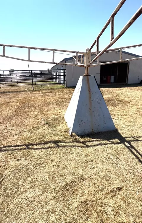 1670 W Us Highway 70, Plainview, TX 79072 photo 46