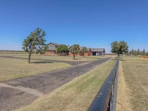 1670 W Us Highway 70, Plainview, TX 79072 photo 3