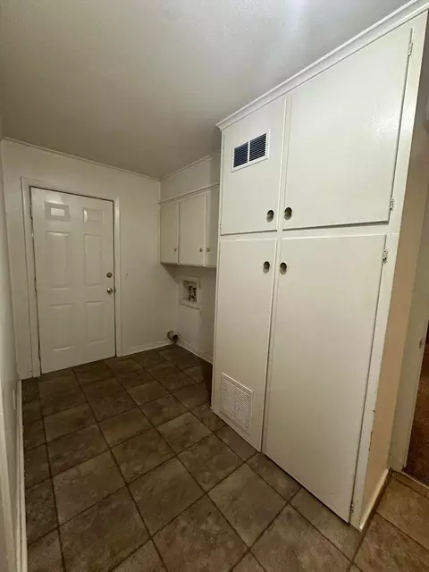 2101 Smythe St, Plainview, TX 79072 photo 14
