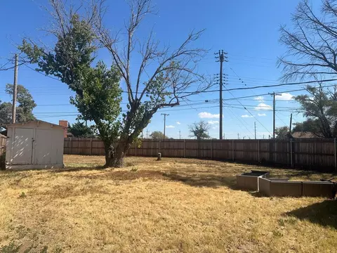 2101 Smythe St, Plainview, TX 79072 photo 15