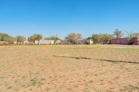 2257 E 50th St, Lubbock, TX 79404 photo 14