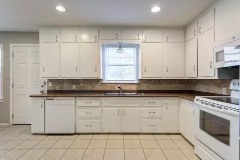 4020 33rd St, Lubbock, TX 79410 photo 7