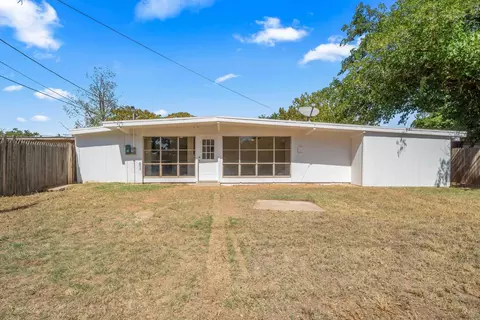 2811 65th St, Lubbock, TX 79413 photo 32