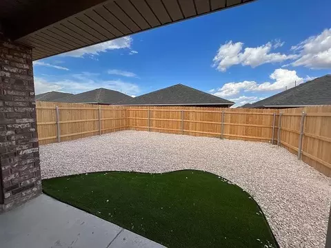 2114 N Jayton Ave, Lubbock, TX 79403 photo 8
