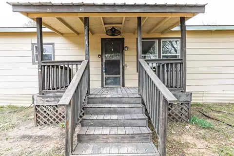 2001 Jason Ave, Lubbock, TX 79407 photo 2