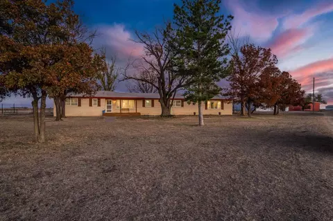 1401 County Road Z, Plainview, TX 79072 photo 1