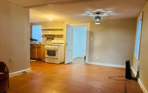 1706 W 26th, Plainview, TX 79072 photo 4