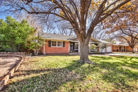 4103 64th St, Lubbock, TX 79413 photo 2