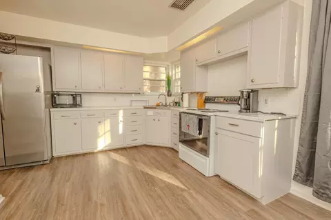 3315 37th St, Lubbock, TX 79413 photo 4