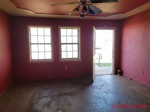 3006 E 3rd St, Lubbock, TX 79403 photo 1